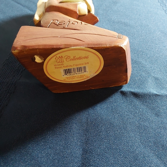 Tii Collections Resin Nativity  Holy Mary and Baby Jesus Fi - Picture 6 of 10